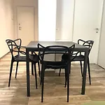 Goito شقة *